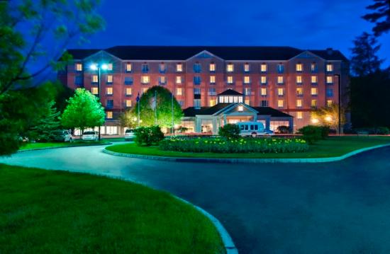 Hilton Garden Inn Albany Airport Albany Ny What To Know Before