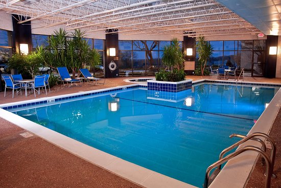DoubleTree by Hilton Hotel St. Louis - Westport (Maryland Heights, MO): What to Know BEFORE You ...