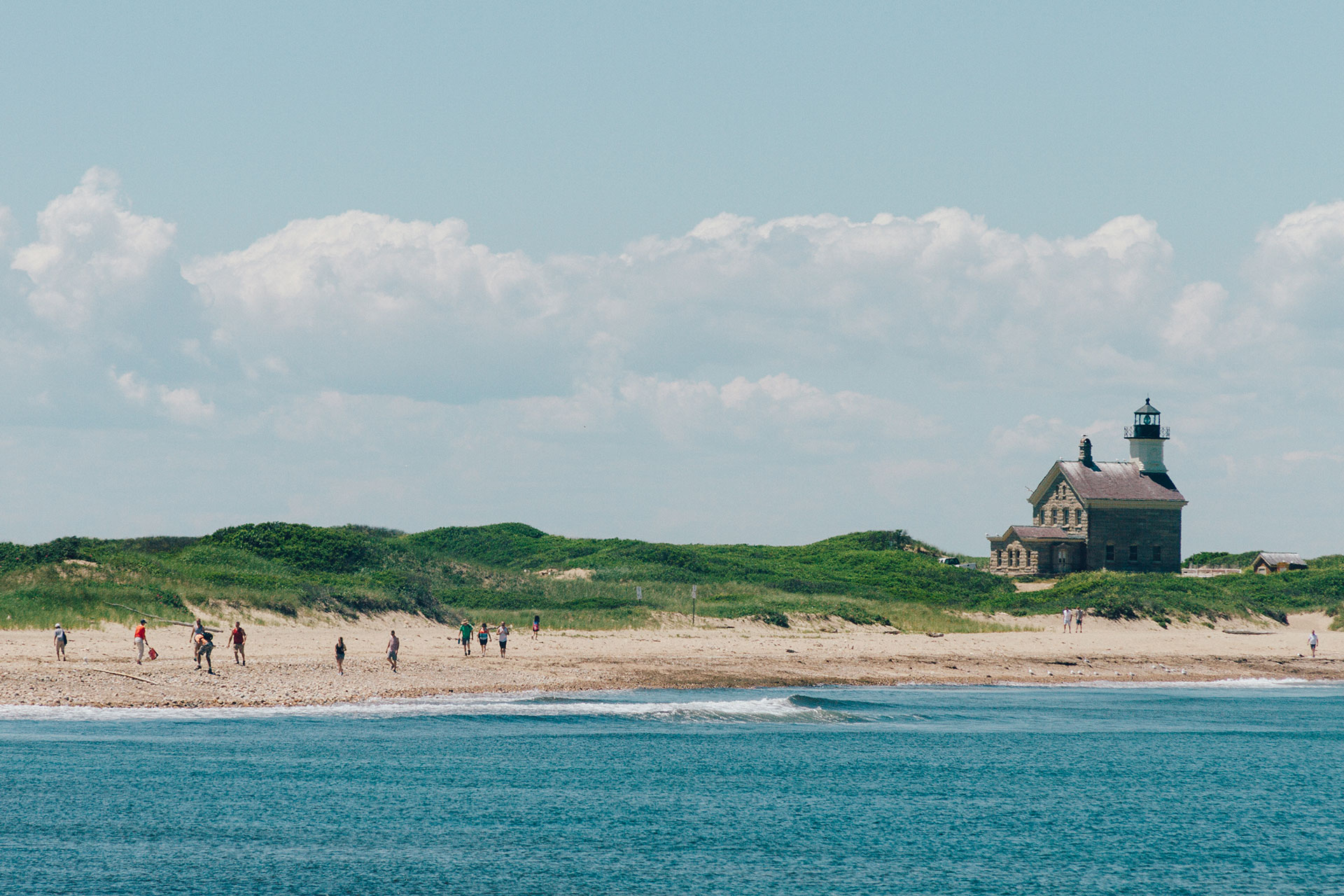 10 Quiet East Coast Beach Towns for a Perfect Vacation 