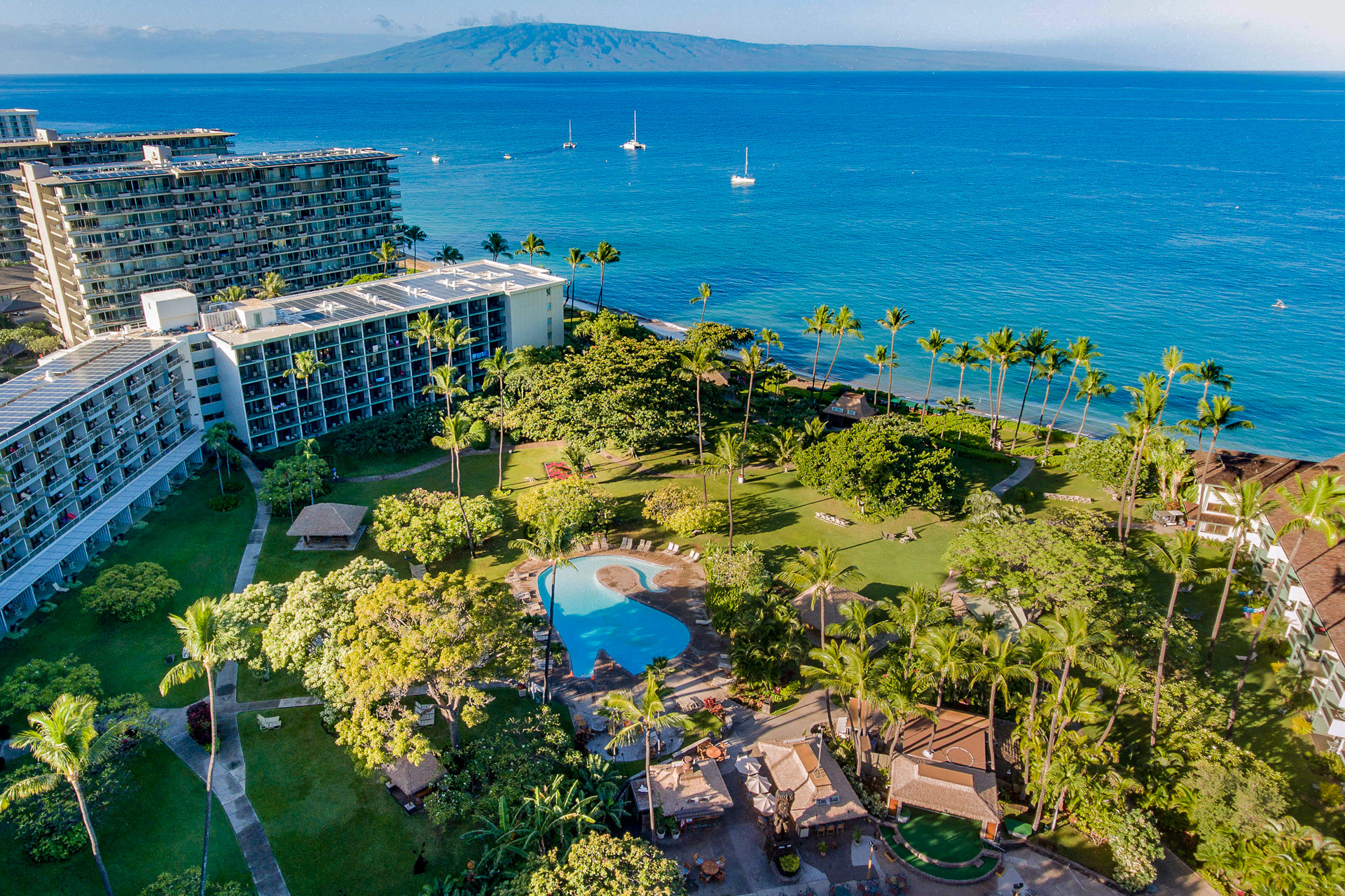 Aerial view of Ka'anapali Beach Hotel; TripAdvisor Expert Photo