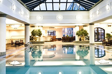 Charleston Place Hotel Reviewed: A 5-Star Family Vacation