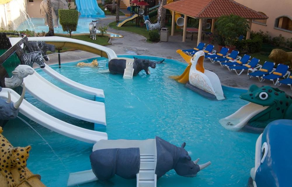 Royal Solaris Los Cabos : What to Know BEFORE You Bring Your Family