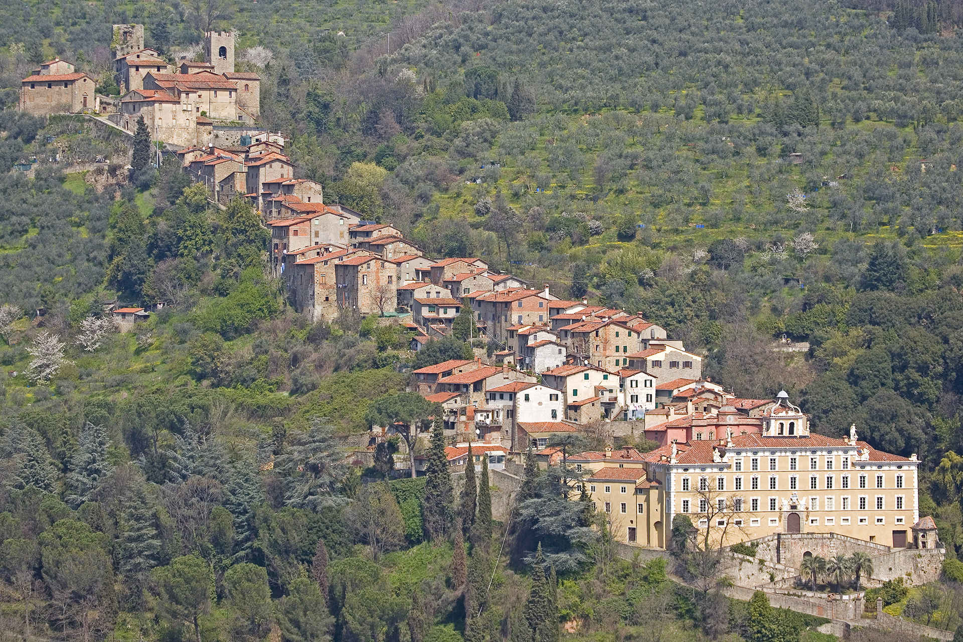 View of Collidi, Italy; Courtesy of Eder/Shutterstock.com