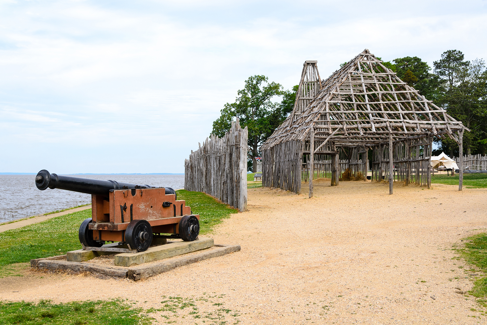 Virginia; Courtesy of Zack Frank/Shutterstock.com