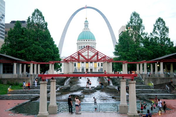 Arch, courthouse, staircase, water.