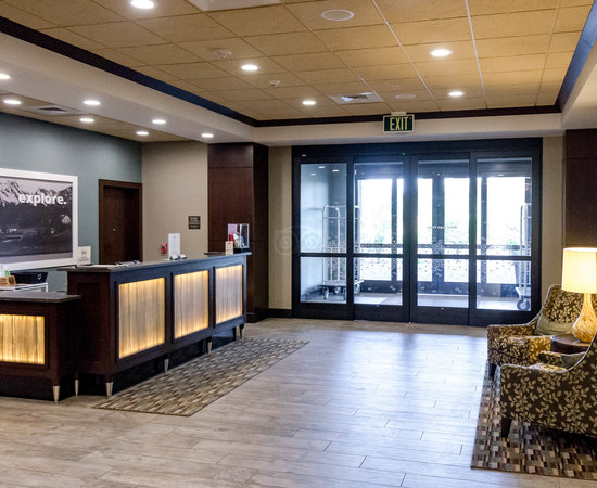 Hampton Inn & Suites Bend (Bend, OR): What to Know BEFORE You Bring ...