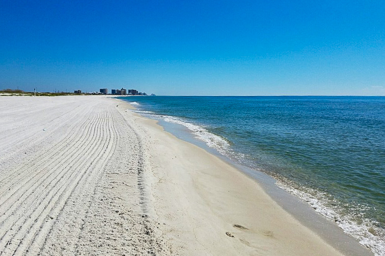Gulf State Park Pavilion Beach – Gulf Shores, AL; Courtesy Tripadvisor Traveler/Mark C