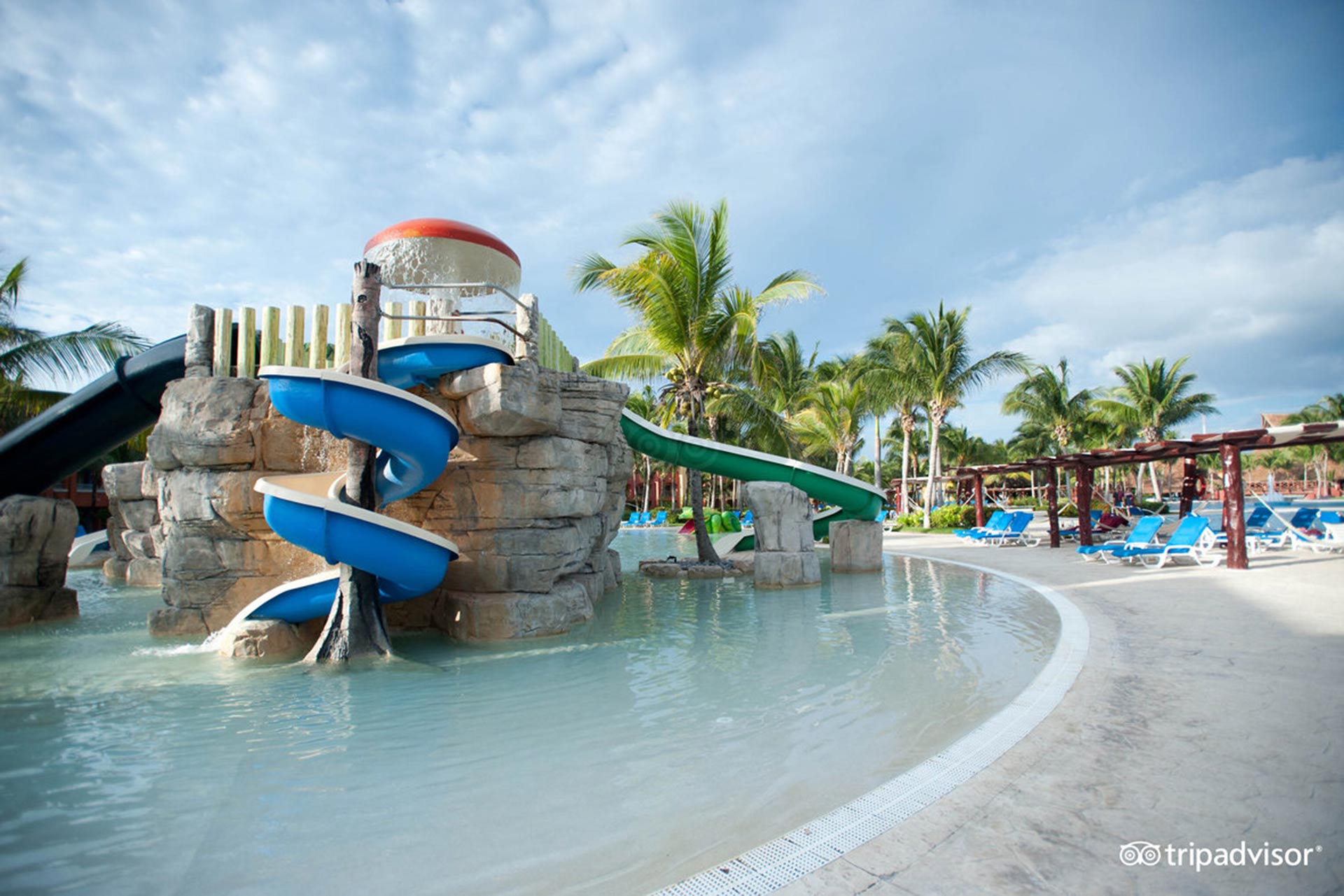 TripAdvisor Expert Photo The Kiddy Pool at the Barcelo Maya Colonial; TripAdvisor Expert Photo