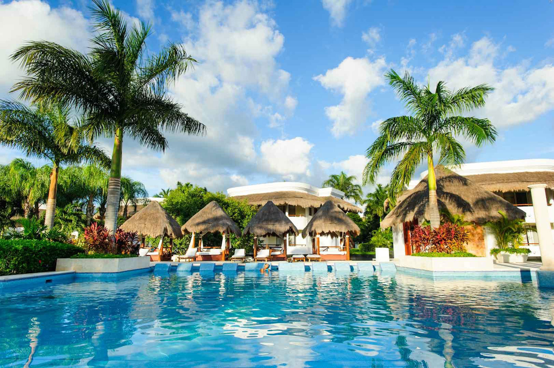 Pool at Grand Riviera Princess