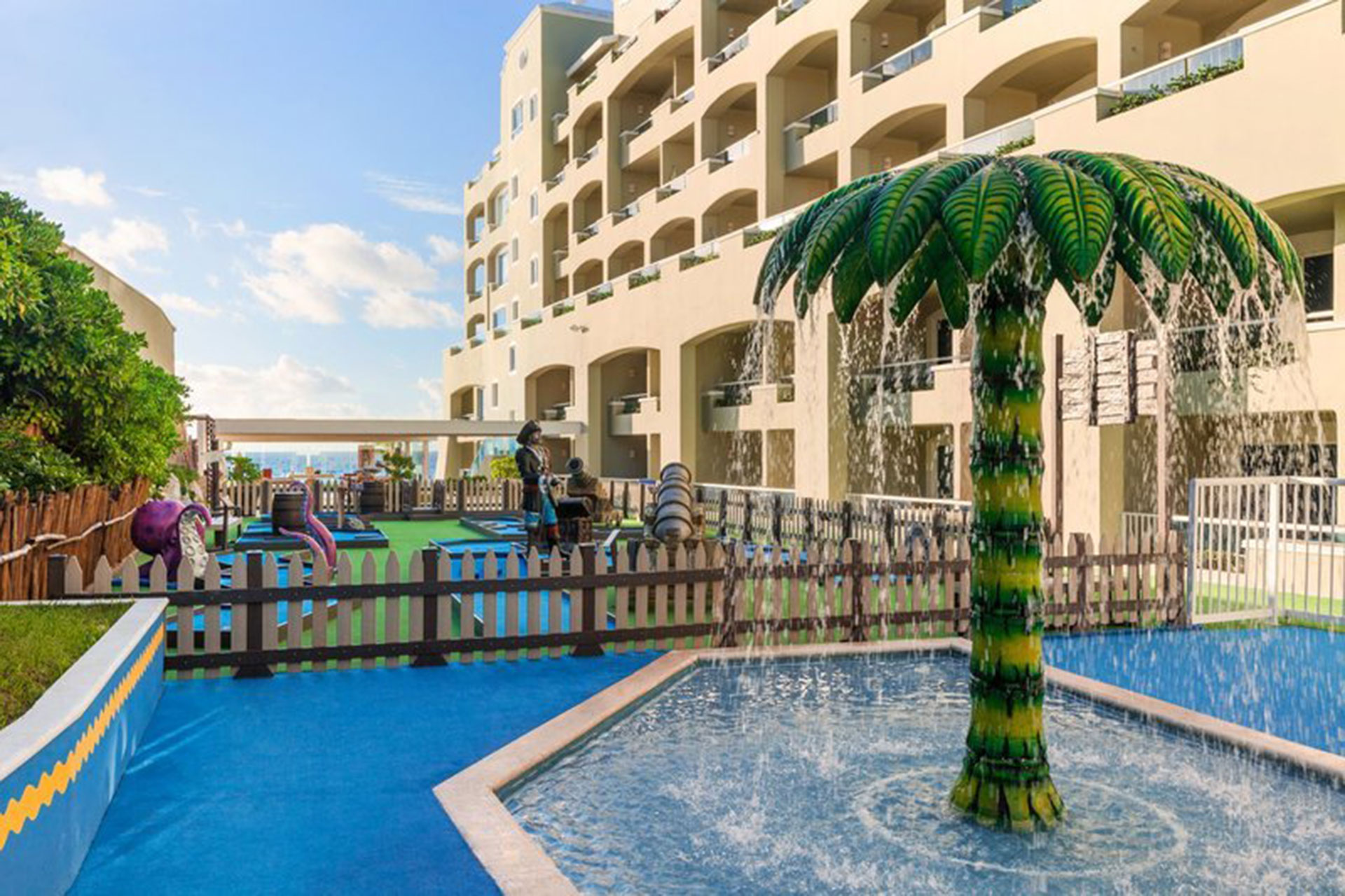 Pools at Panama Jack Resorts Cancun; Courtesy of Panama Jack Resorts Cancun