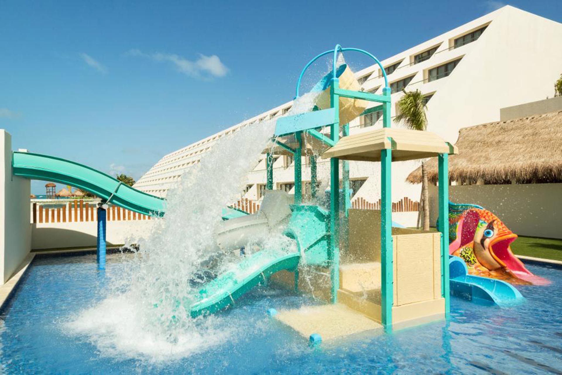 8 Cancun All Inclusive Family Resorts with Water Parks 