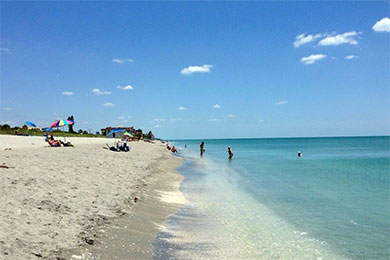 Turtle Beach is the less crowded of the Siesta Key, Florida Beaches.