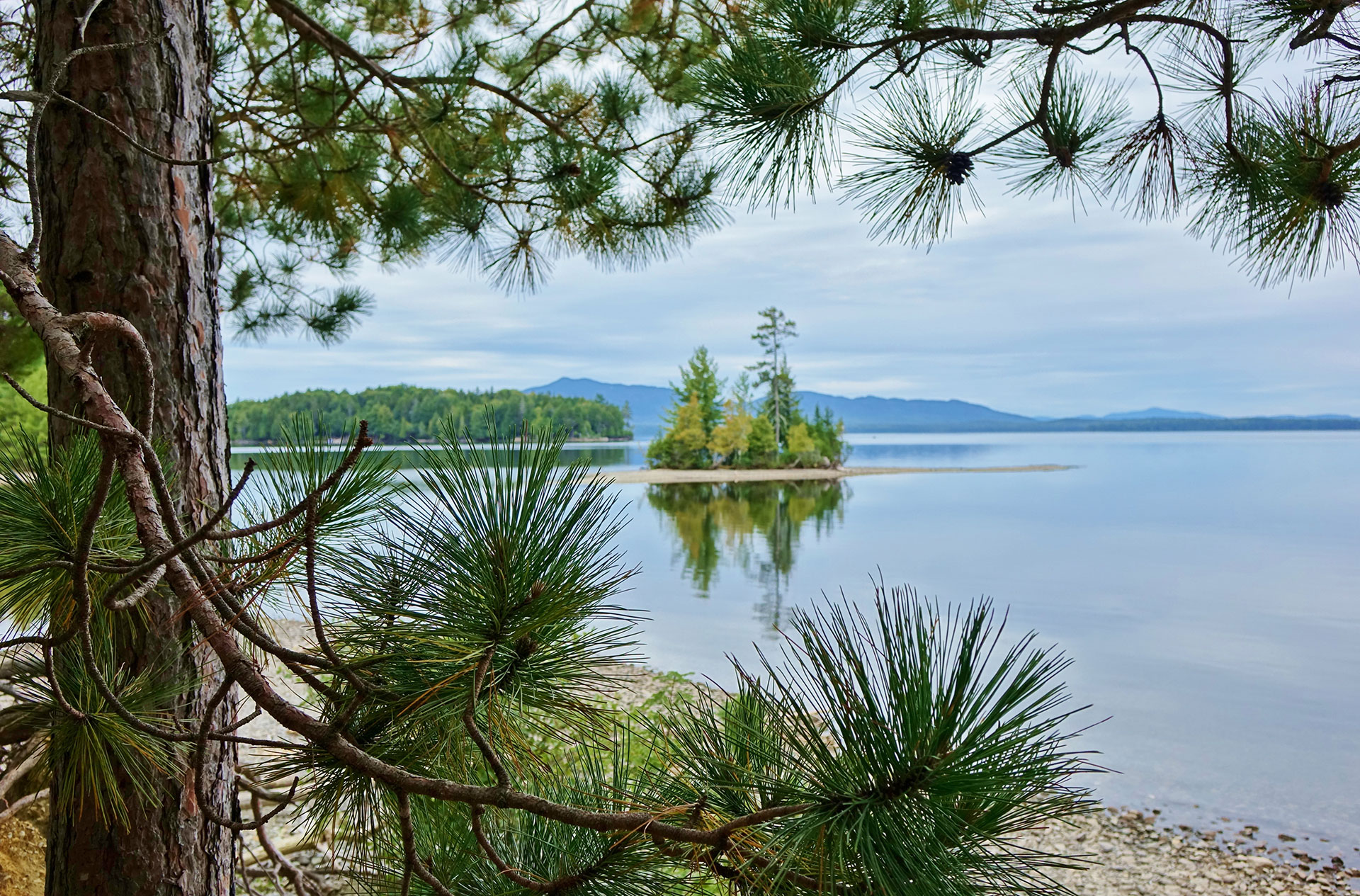 Courtesy of Dan Lewis/Shutterstock.com Moosehead Lake in Maine