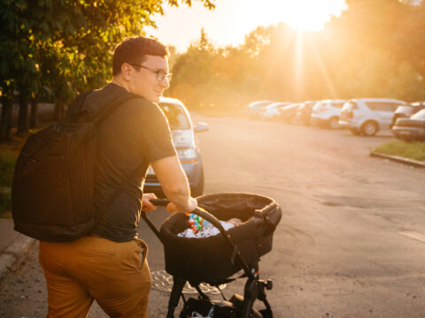 dad baby bassinet stroller backpack ; Courtesy of Troyan/Shutterstock