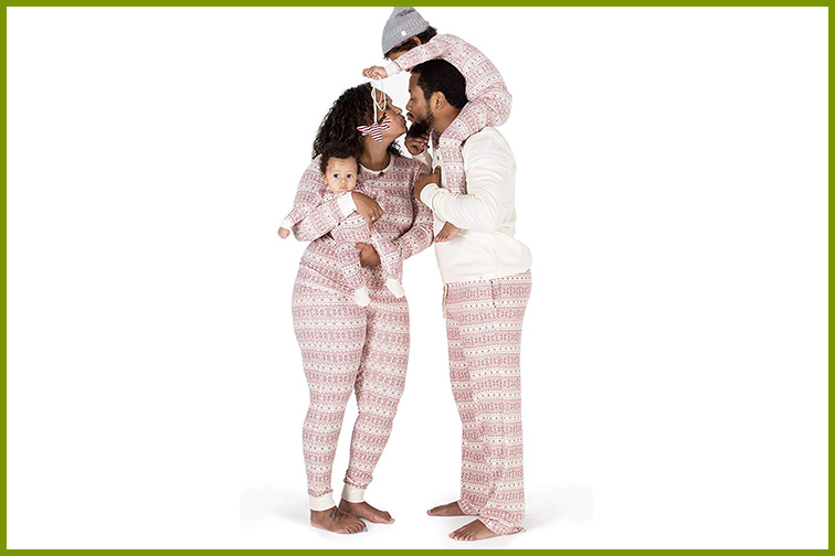 Burt’s Bees Family Christmas Pajamas ; Courtesy of Amazon 