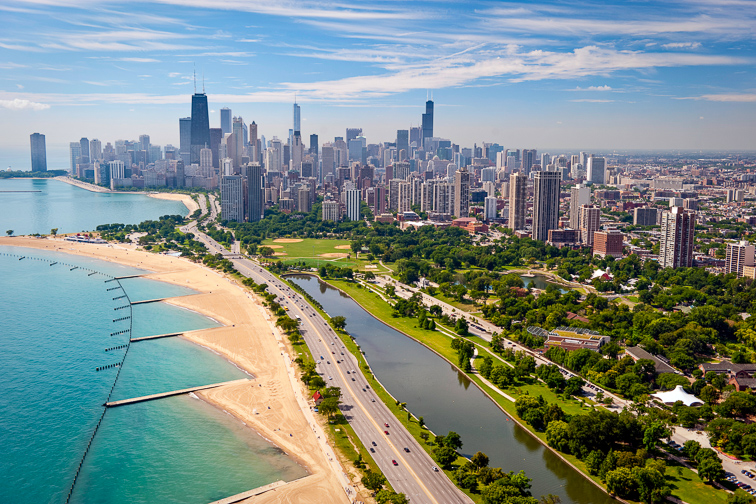 Lounge on Lakefront Beaches	;	Courtesy of Choose Chicago		