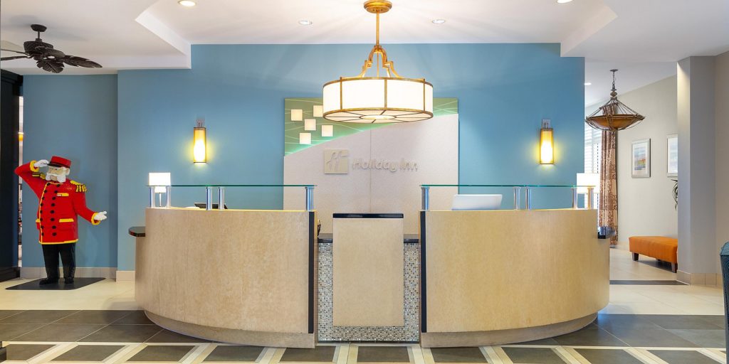Front lobby of The Holiday Inn Winter Haven