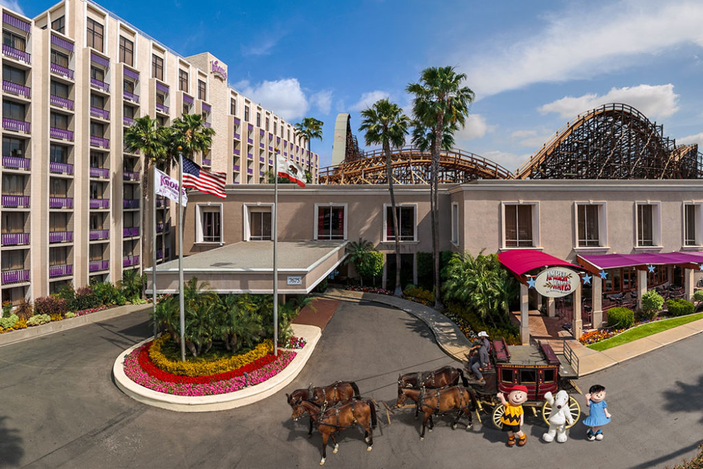 Knott's Berry Farm Hotel