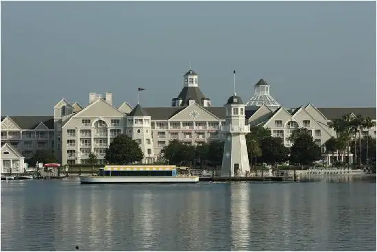 do all disney yacht club rooms have balconies