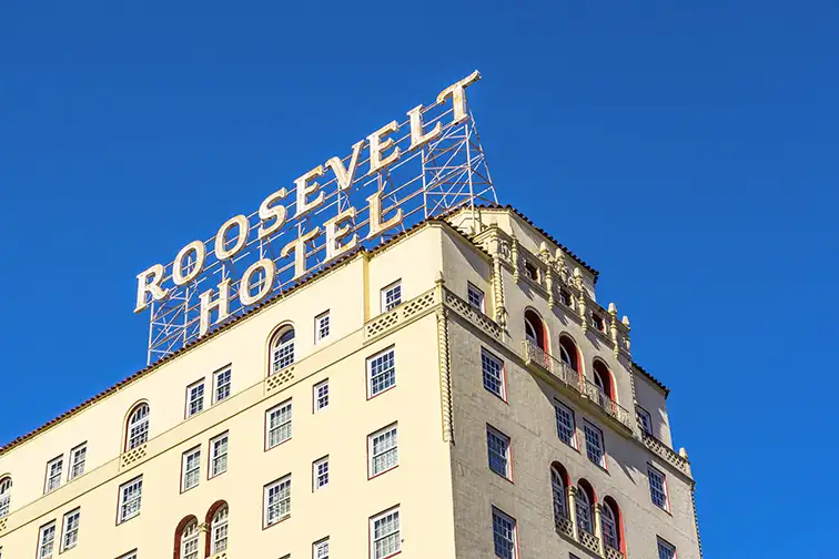 Roosevelt Hotel; Courtesy of travelview/ Shutterstock