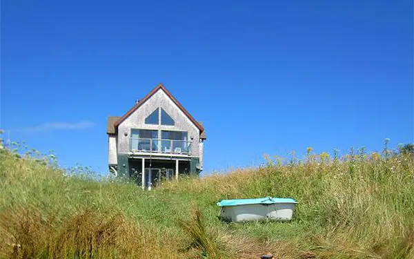Vacation Home Rental in Maine; Courtesy of Elizabeth Geronikos