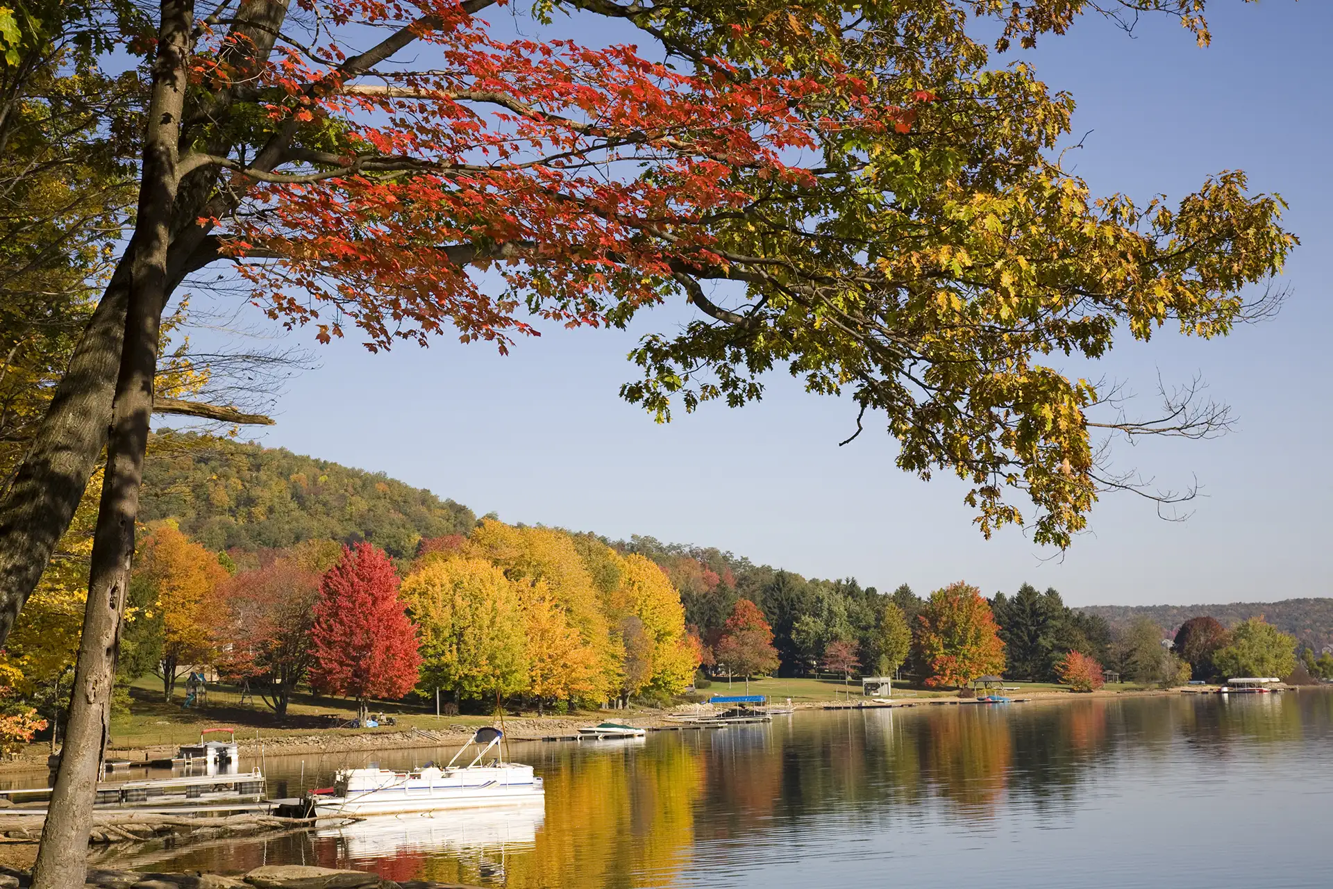 Deep Creek Lake, MD; Courtesy of aceshot1/Shutterstock.com