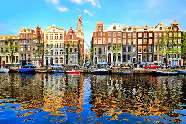 A canal and houses in Amsterdam