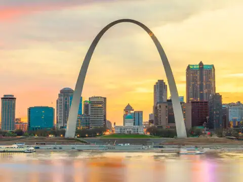 St Louis arch,; Courtesy of f11photo/Shutterstock