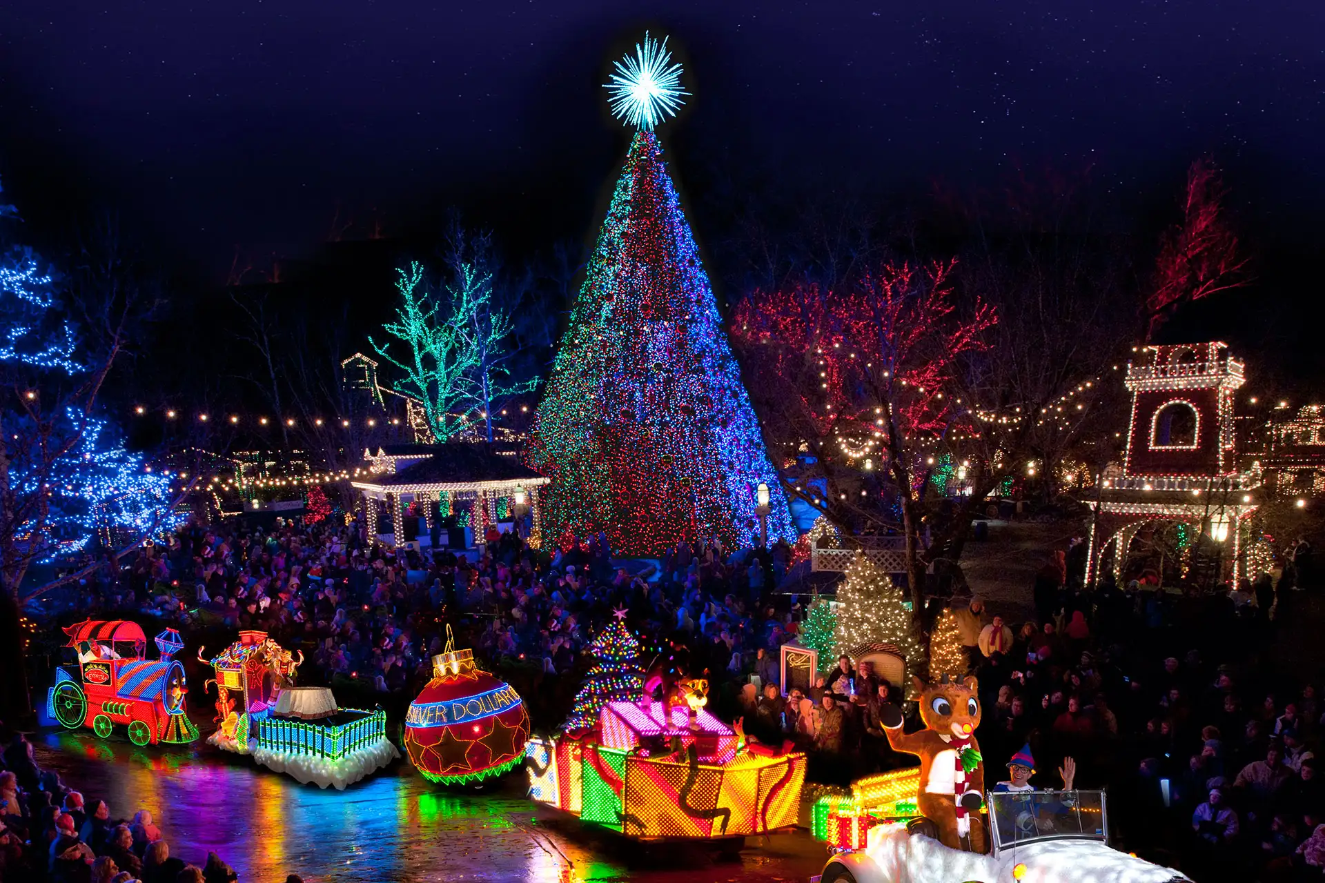 Old-Time Christmas at Silver Dollar City in Branson, Missouri; Courtesy of Silver Dollar City Attractions