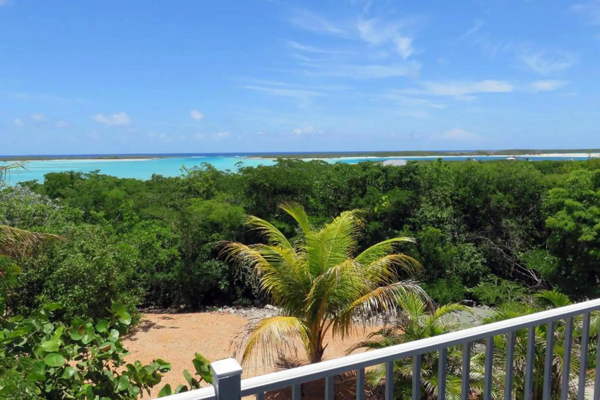Harbor Breeze Villas in the Bahamas