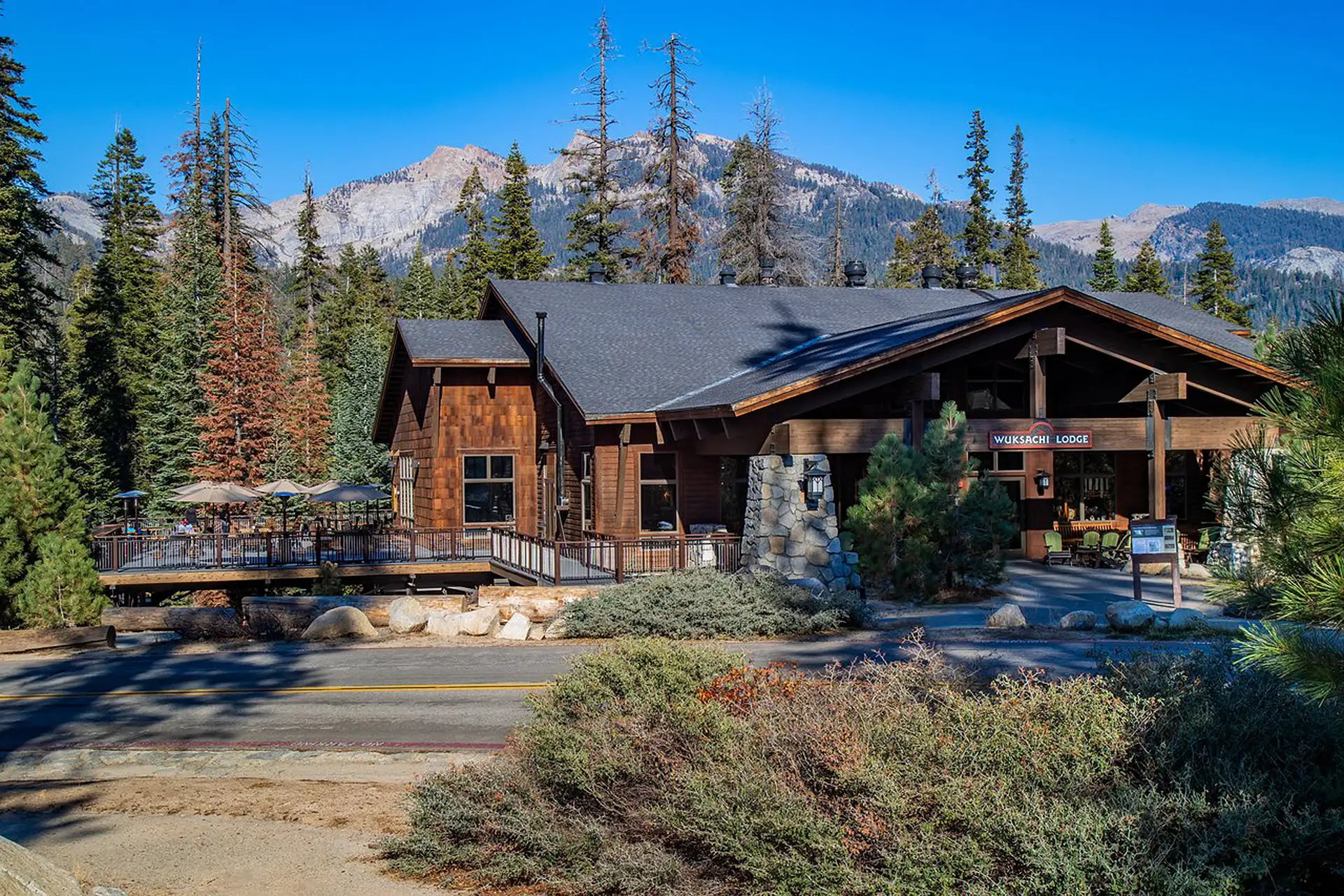 Wuksachi Lodge in Sequoia and Kings Canyon National Park