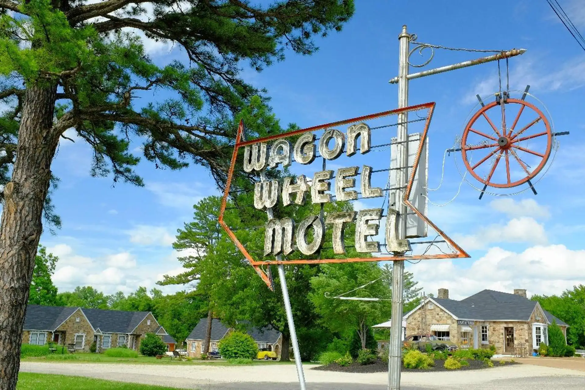 Wagon Wheel Motel; Courtesy of Wagon Wheel Motel