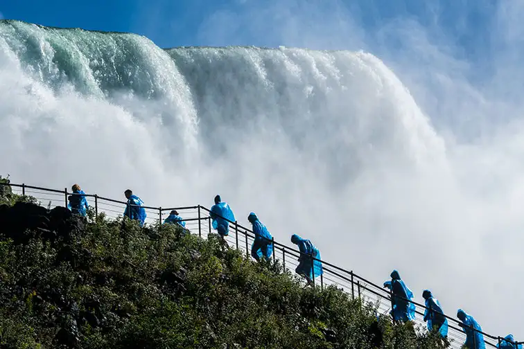 Tourists at Crow's Nest in Niagara Falls, New York