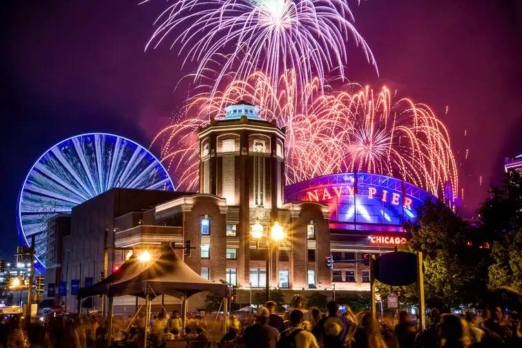 Watch Free Fireworks at Navy Pier	;	Courtesy of Choose Chicago		