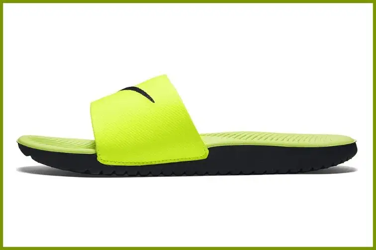  Nike Kids’ Kawa Slide Athletic Sandal
