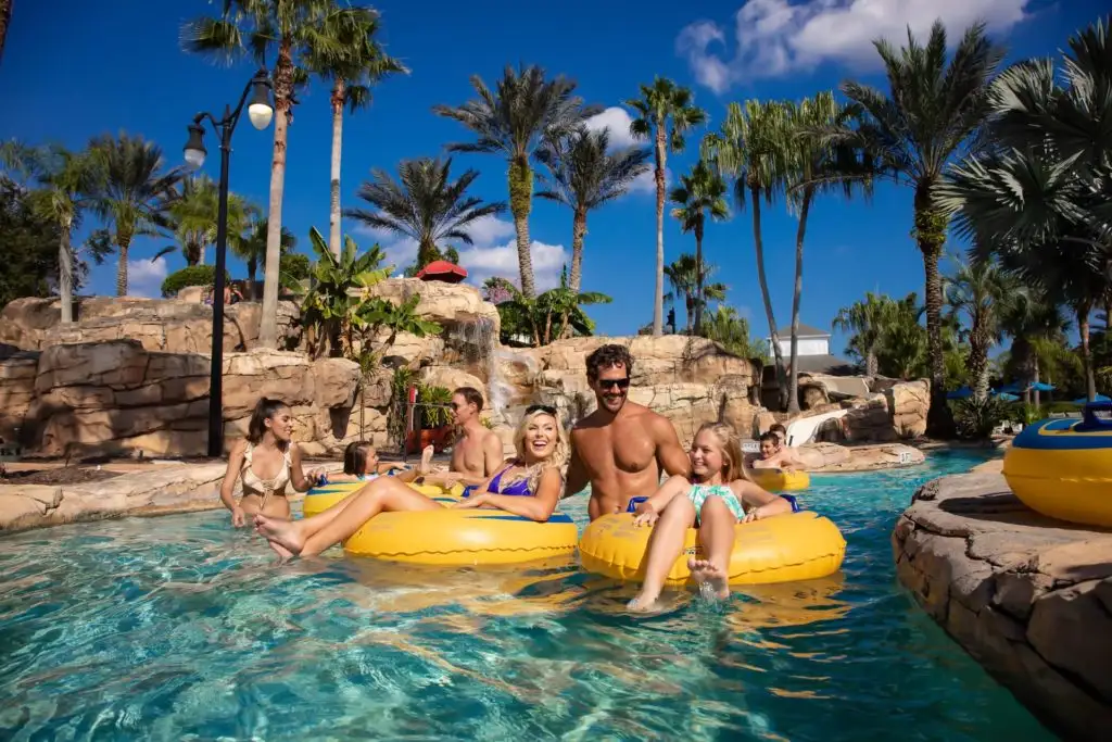 Family on lazy river at The Bear’s Den Resort