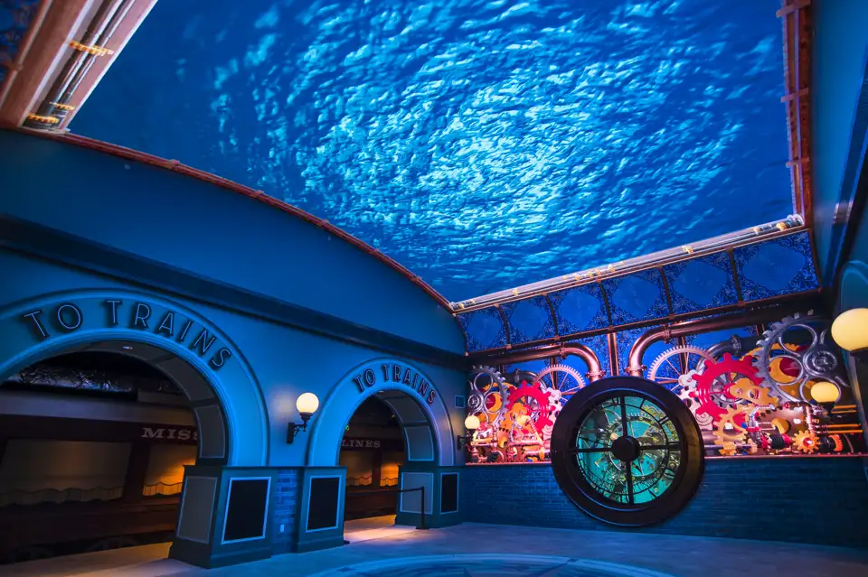 Lobby of The St. Louis Aquarium